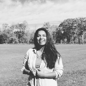 Meet your Posher, Maya